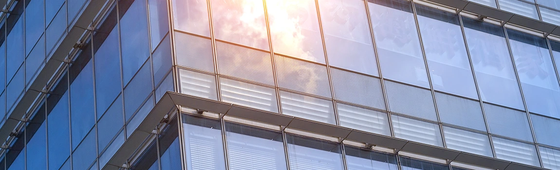 UV-Resistant Glass Experts in Eustis, FL